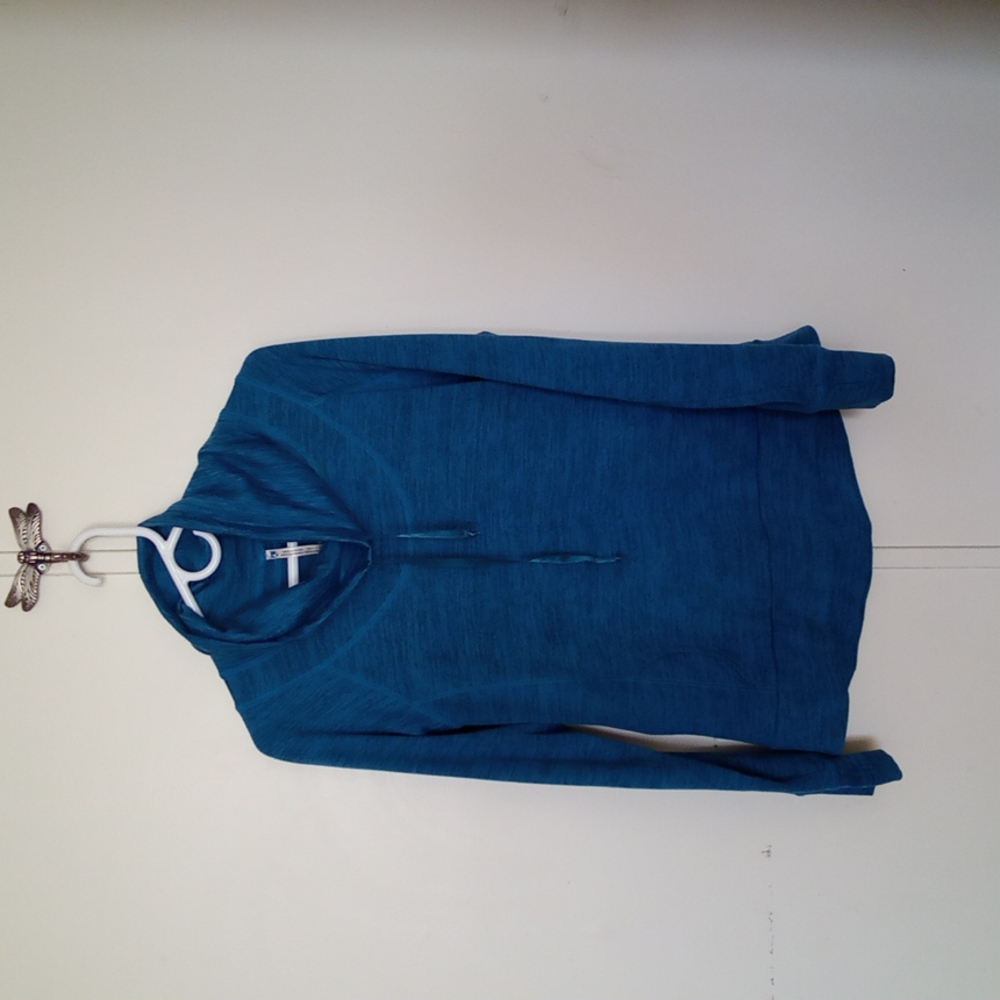 Külh Long Sleeve Pullover Hoddie